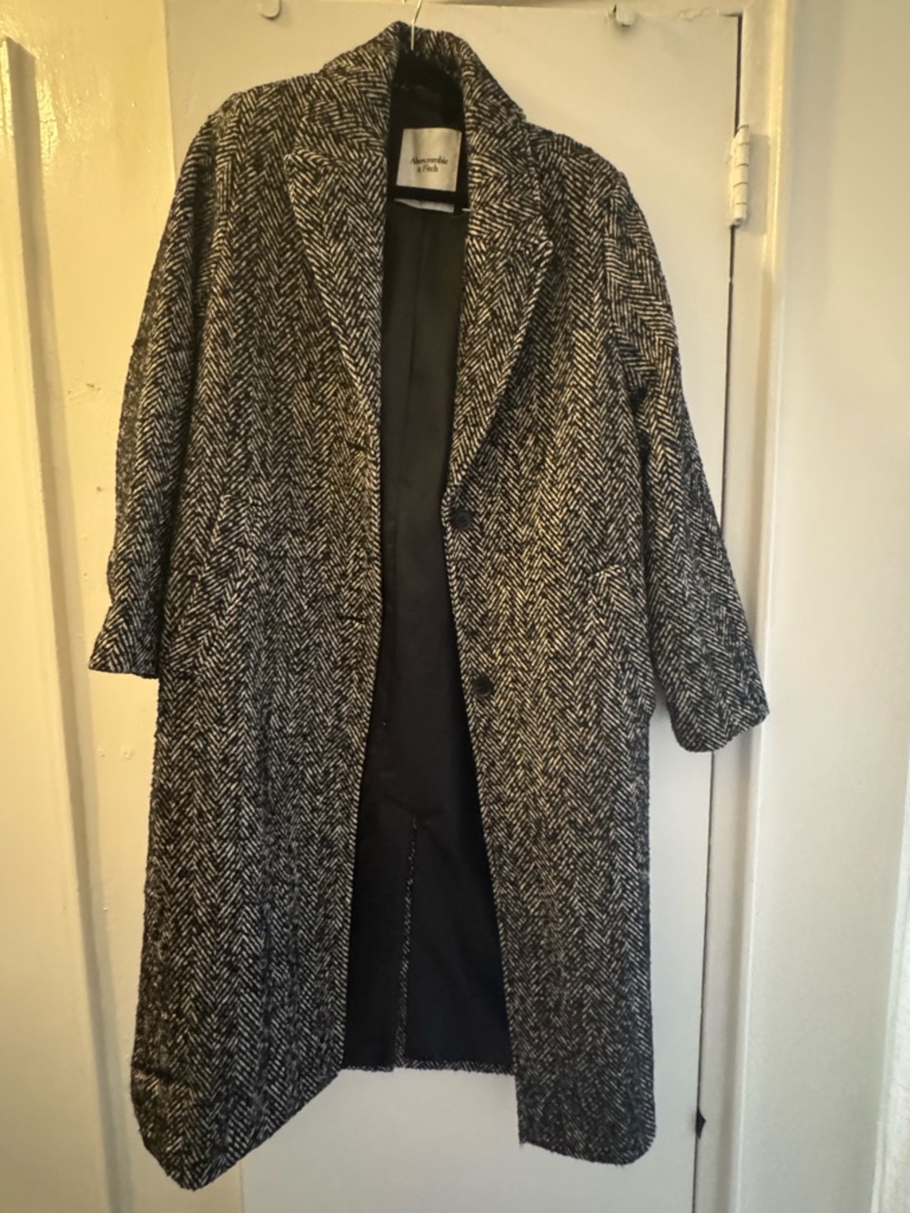 Abercrombie & Fitch Black and White Herringbone Pea Coat